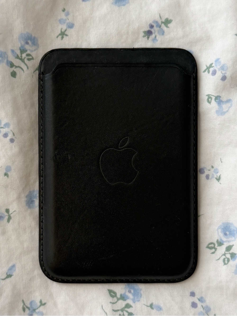 Apple MagSafe Wallet